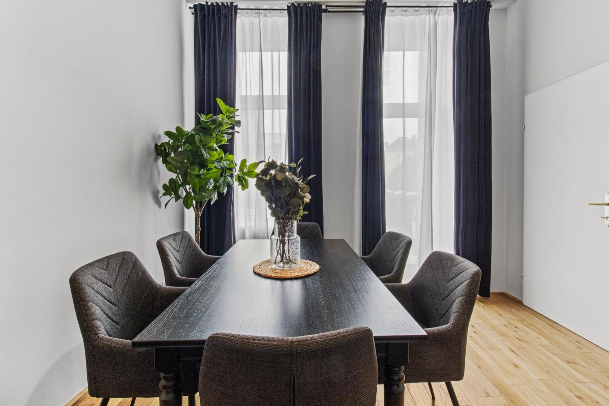 Balcony Apartment, 4 Min To U3 Zipperer Strasse Vienna Exterior photo
