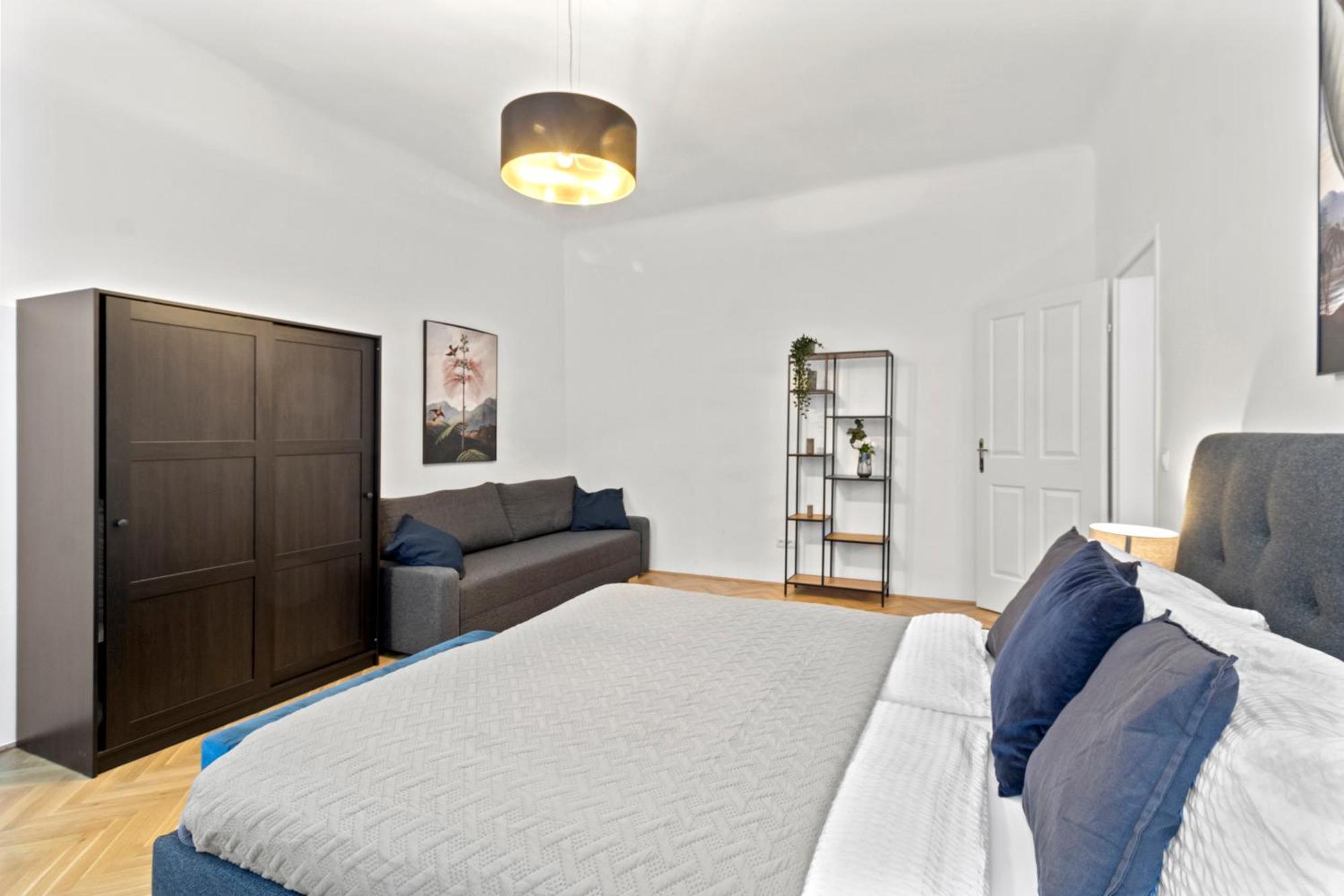 Balcony Apartment, 4 Min To U3 Zipperer Strasse Vienna Exterior photo