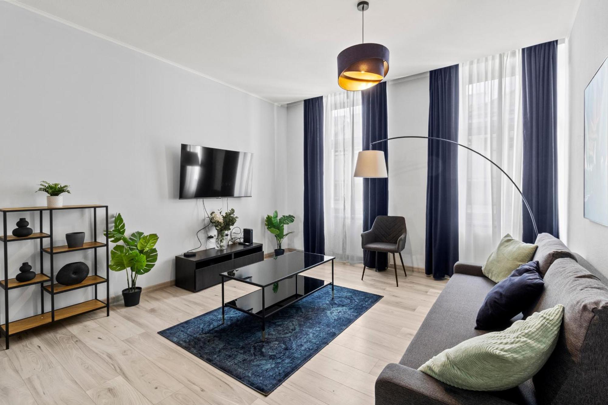 Balcony Apartment, 4 Min To U3 Zipperer Strasse Vienna Exterior photo